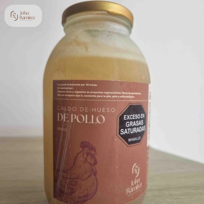 Caldo de Hueso de Pollo en Cocción Lenta x 850 ml
