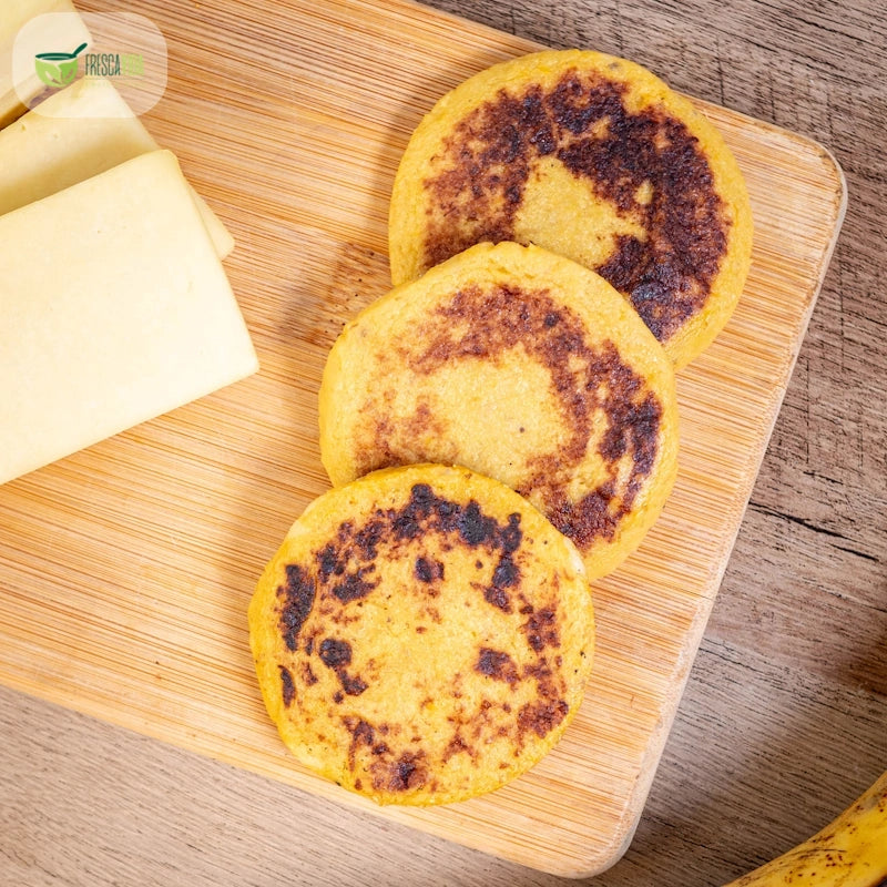 Kids - Arepas de Platano Maduro con Queso x 10 und-Cereales y Granos-Fresca Vida-Eatsy Market