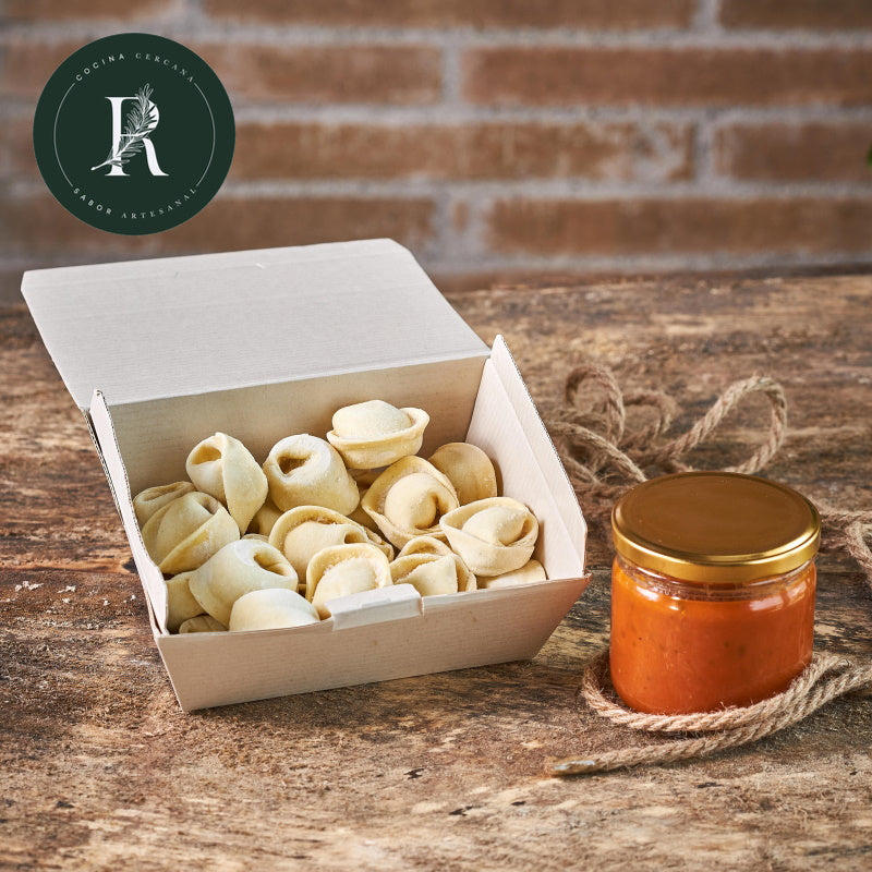 Tortellini Queso y Espinaca Box (Para 3 personas)-Boxes-Romero-Rose-Eatsy Market